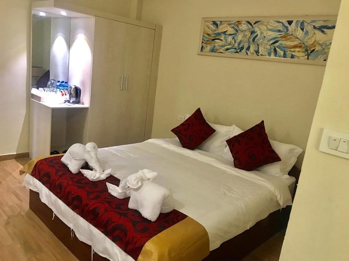 Central Boutique Hotel Виентиане Екстериор снимка