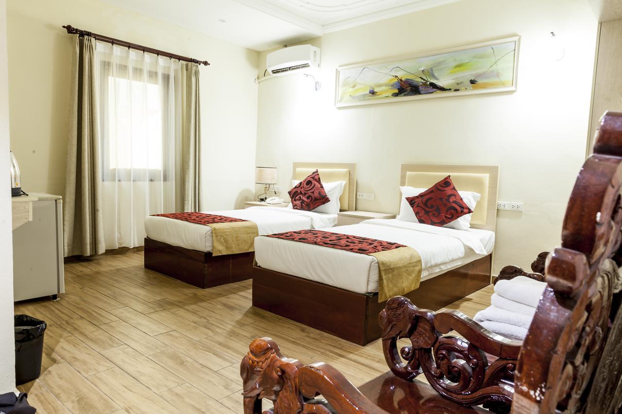Central Boutique Hotel Виентиане Екстериор снимка